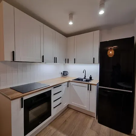 Kawalerka Tauzen Hills Apartament *